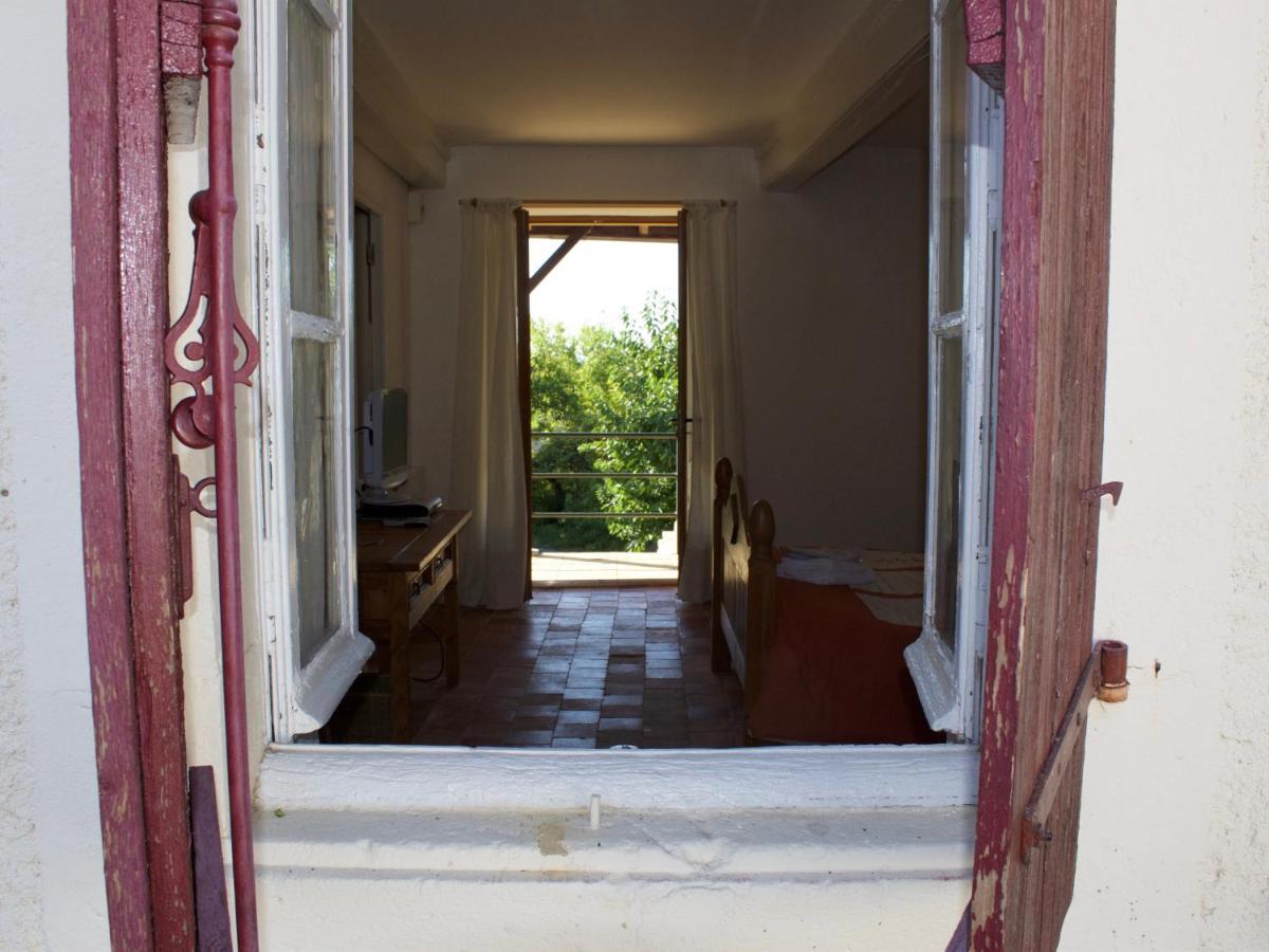 Ancienne Ecole Bed and Breakfast Cazaux-Villecomtal Eksteriør billede