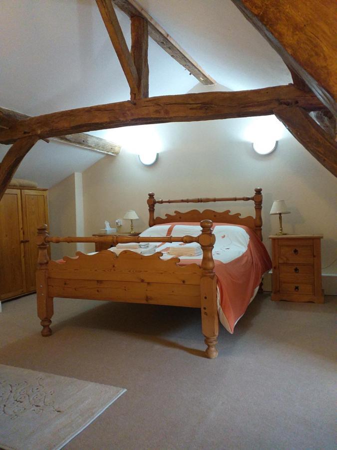 Ancienne Ecole Bed and Breakfast Cazaux-Villecomtal Eksteriør billede